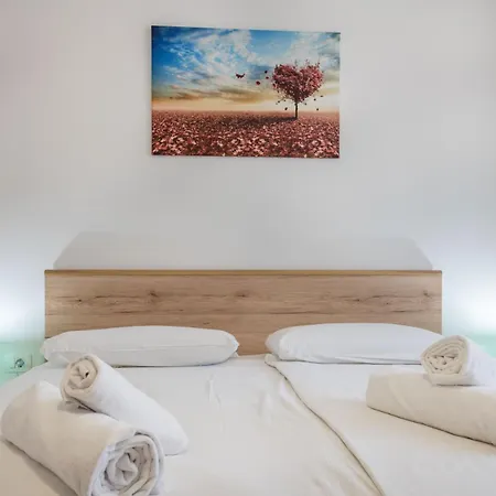 Maria, A Charming Near Labin * Nedeščina