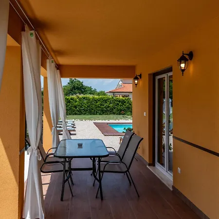 Maria, A Charming Near Labin Сasa de vacaciones Nedeščina