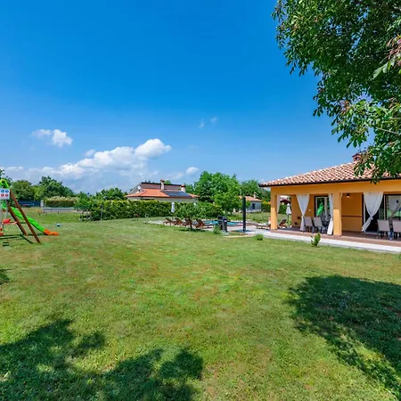 Maria, A Charming Near Labin Сasa de vacaciones Nedeščina